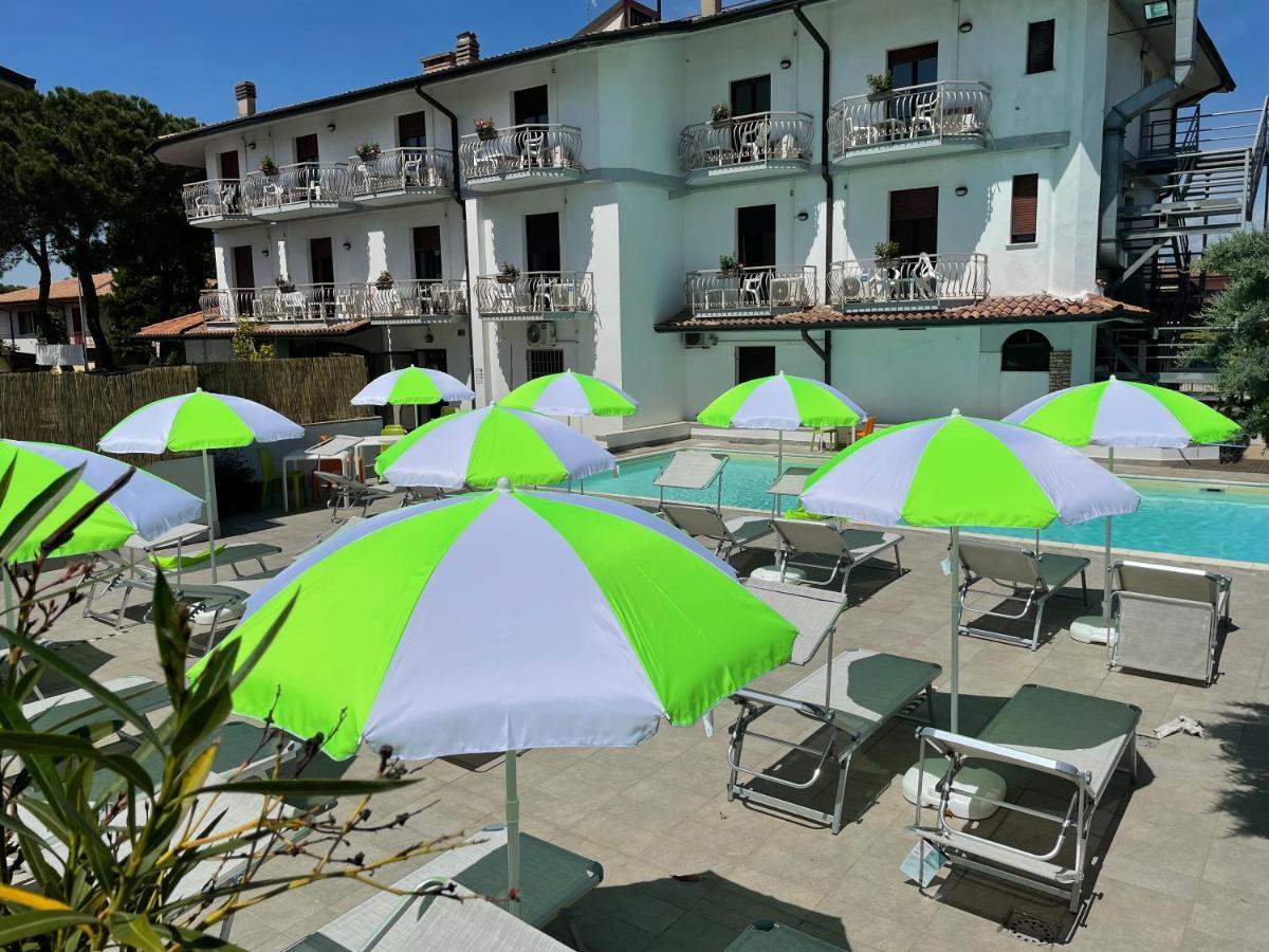 Hotel Vittoria Sirmione Kültér fotó